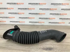 Патрубок воздушного фильтра Suzuki SX4 2008 1376679J00 YA21S 1.6 M16A