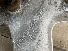 Кулак поворотный Audi A7 2012 4G0407254A 4G 3.0 TDI CLAA, передний правый