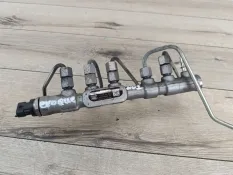 Рампа топливная Land Rover Range Rover Evoque 2016 LR073706 L538 2.0 204DTD