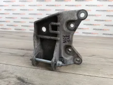 Кронштейн опоры двигателя Land Rover Range Rover Evoque 2016 LR071977 L538 2.0 204DTD