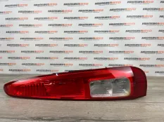 Фонарь в крыло Ford Fusion 2007 1383603 CBK 1.4 FXJA, правый