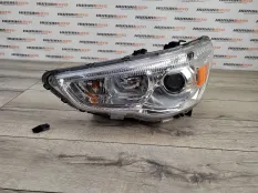 Фара галоген Mitsubishi ASX 2015 8301B589 GA1W 1.6 4A92, передняя левая