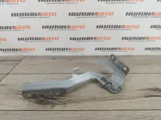 Петля капота Nissan Juke 2014 65400BA60A F15 1.6 HR16DE, правая