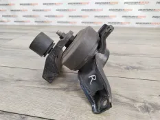 Подушка двигателя Hyundai Santa Fe 2015 218102W200 DM 2.2 CRDI D4HB, правая