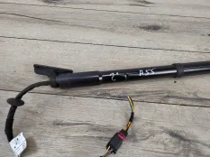 Амортизатор крышки багажника Hyundai Santa Fe 2015 817712W600 DM 2.2 CRDI D4HB