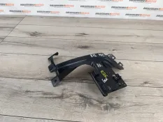 Кронштейн бампера Land Rover Range Rover Evoque 2016 LR048696 L538 2.0 204DTD, задний правый