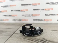 Резистор печки Skoda Octavia A7 2014 5Q0907521D 5E5 1.4 TSI CHPA