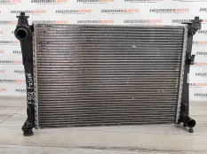 Радиатор охлаждения Ford Fusion 2010 1325831 ХЕТЧБЭК CBK 1.4 FXJC