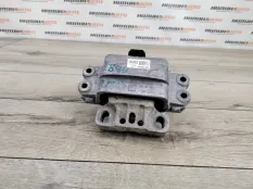 Подушка КПП Skoda Octavia A5 2011 1K0199555L 1Z3 1.4 TSI CAXA, левая