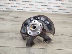 Кулак поворотный Skoda Octavia A5 2011 1K0407256T 1Z3 1.4 TSI CAXA, передний правый