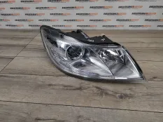 Фара галоген Skoda Octavia A5 2011 1Z2941018P 1Z3 1.4 TSI CAXA, передняя правая