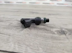 Форсунка бензин Nissan Qashqai 2007 16600EN200 J10E MR20DE