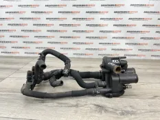 Корпус термостата Land Rover Range Rover Sport 2008 LR004318 3.6 368DT