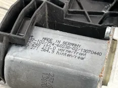 Стеклоподъемник Bmw 5 2010 51357182614 F10 2.0 N47D20C, задний правый