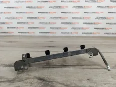 Рампа топливная Chevrolet Aveo 2009 96800842 T250 1.2 B12D1 LMU