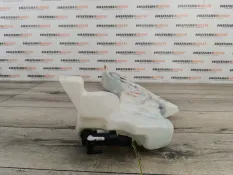 Бачок омывателя Ford Focus 2 2008 1383195 CB4 2.0 AODA