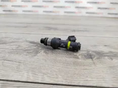 Форсунка бензин Nissan Qashqai 2007 16600EN200 J10E MR20DE