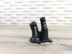 Корпус термостата Ford Focus 2 2009 1557904 ХЕТЧБЭК 5D 1.6 SHDA