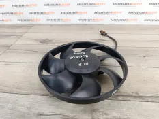 Вентилятор радиатора кондиционера Land Rover Range Rover Evoque 2013 LR100364 L538 2.2 224DT