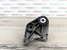Кронштейн КПП Ford Focus 3 2011 1306901 CB8 1.6 PNDA, задний