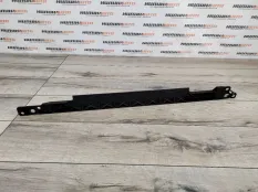 Крепление радиатора Ford Focus 3 2011 1718365 CB8 1.6 PNDA