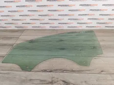 Стекло двери Ford Focus 3 2011 1742302 CB8 1.6 PNDA, переднее левое