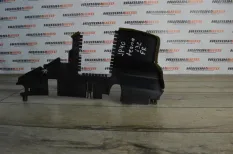 Дефлектор радиатора Nissan Teana 2 J32 2008 92184JN20A СЕДАН 2.5 QR25DE, правый