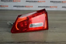 Фонарь в крышку багажника Lexus IS 2 2007 8158153071 СЕДАН 2.5 4GRFSE, правый