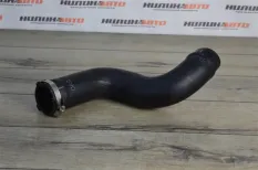 Патрубок интеркулера Audi A4 B8 2009 8K0145737Q УНИВЕРСАЛ 8K5 2.0 TDI CAGA