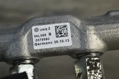 Рампа топливная Skoda Octavia A7 2013 04L130089B ЛИФТБЕК 2.0 TDI CKFC
