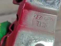 Петля капота Kia Picanto 2 2015 791201Y000 1.2 G4LA, правая