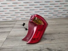 Фонарь в крыло Kia Picanto 2 2015 924021Y010 1.2 G4LA, задний правый