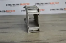 Кронштейн усилителя бампера Mercedes W204 2007 A2046200995 СЕДАН 2.2 CDI 646.811, передний правый