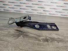 Петля капота Volkswagen Golf 4 2000 1J0823302A ХЭТЧБЕК 1J1 1.4 AHW, правая