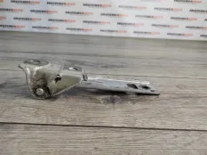 Петля капота VOLKSWAGEN Golf 4 2000 1J0823301 ХЭТЧБЕК 1J1 1.6 AEH, левая