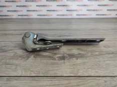 Петля капота Volkswagen Passat B5+ 2003 3B0823302A СЕДАН 3B3 1.8T AWT, правая