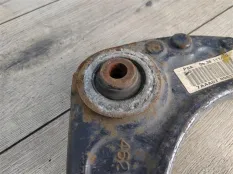 Рычаг передний нижний Citroen C5 X7 2009 3521S4 УНИВЕРСАЛ RW 1.6 9HZ(DV6TED4), правый