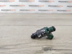 Форсунка бензин VOLKSWAGEN Golf 4 1999 037906031AA ХЭТЧБЕК 1J1 1.6 AEH