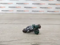 Форсунка бензин VOLKSWAGEN Golf 4 1999 037906031AA ХЭТЧБЕК 1J1 1.6 AEH