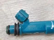 Форсунка бензин Mazda 3 BL 2010 ZJ2013250 ХЕТЧБЭК 1.6 Z6