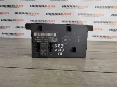 Блок управления дверьми Mercedes W203 2006 A2038201285 УНИВЕРСАЛ 2.2 CDI 646.963, передний правый