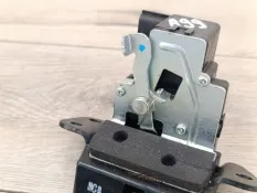 Замок крышки багажника Kia Sorento 2012 812301H000 XM 2.2 CRDI D4HB