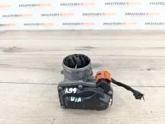 Дроссельная заслонка Kia Sorento 2012 351002F000 XM 2.2 CRDI D4HB