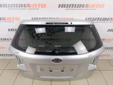 Крышка багажника Kia Sorento 2012 737002P010 XM 2.2 CRDI D4HB