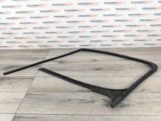 Уплотнитель стекла двери Peugeot Partner Tepee B9 2009 9300W1 1.6 9HX (DV6ATED4), передний правый