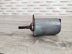 Сервопривод регулировки положения вала Citroen C4 (2) 2012 1920LY 1.6 5FS (EP6C)