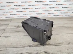 Крышка аккумулятора Citroen C4 (2) 2012 5615N0 B7 1.6 5FS (EP6C)