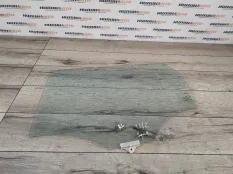 Стекло двери Kia Soul 2015 83411B2010 2 1.6 CRDI D4FB, заднее левое