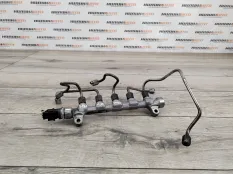 Рампа топливная Kia Soul 2015 314002A420 2 1.6 CRDI D4FB