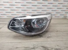 Фара галоген Kia Soul 2015 92101B2330 2 1.6 CRDI D4FB, передняя левая